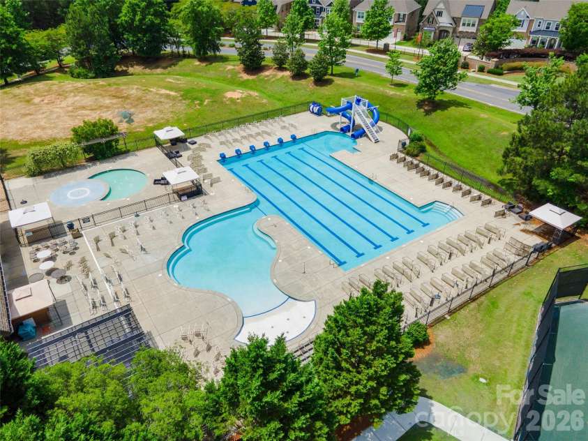 17808 Durrango Court, Charlotte, NC 28278.  MLS# CAR4383282, YatesRealty ID 24817. 