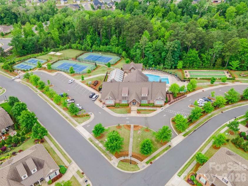 17808 Durrango Court, Charlotte, NC 28278.  MLS# CAR4383282, YatesRealty ID 24817. 