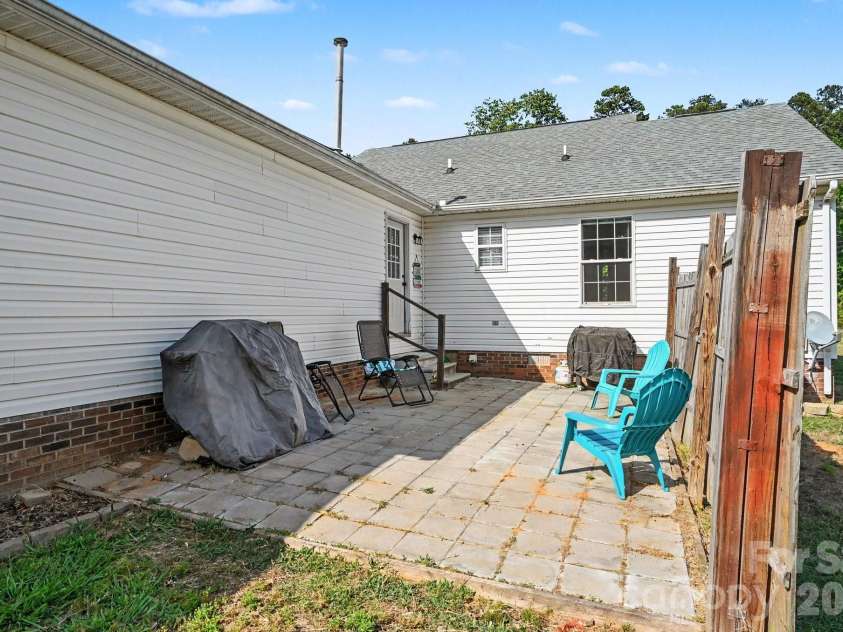 8664 Red Road, Rockwell, NC 28138.  MLS# CAR4378241, YatesRealty ID 24818. Back Patio