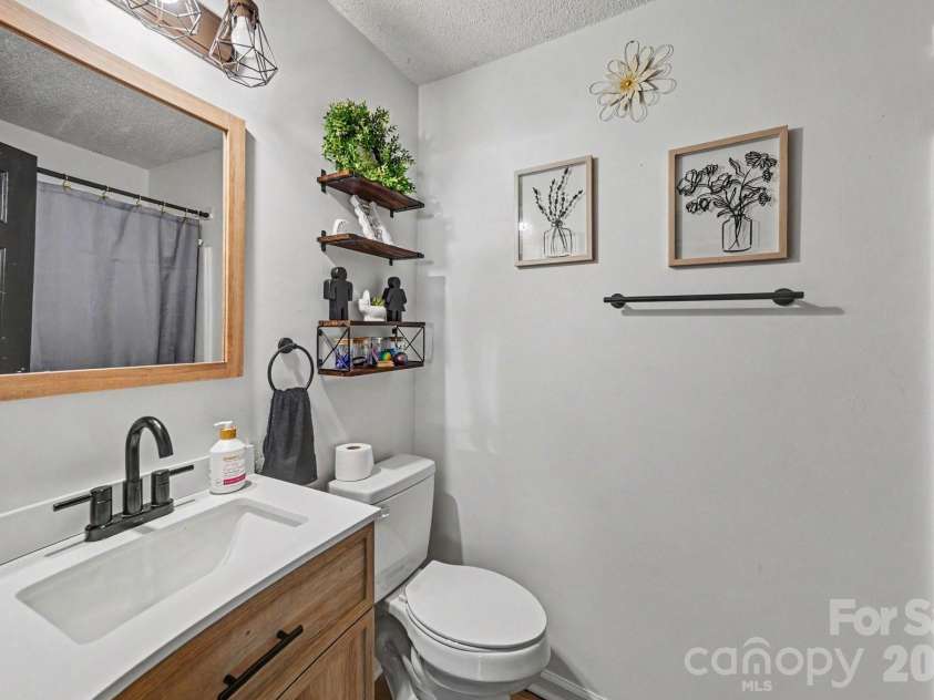 8664 Red Road, Rockwell, NC 28138.  MLS# CAR4378241, YatesRealty ID 24818. Hall Bathroom