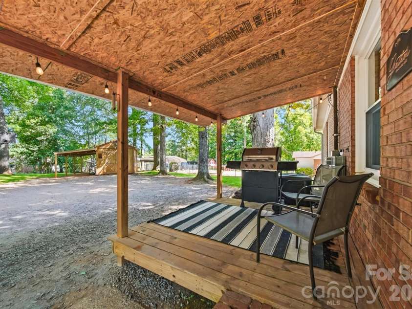1312 County Home Road, Conover, NC 28613.  MLS# CAR4375771, YatesRealty ID 24821. 