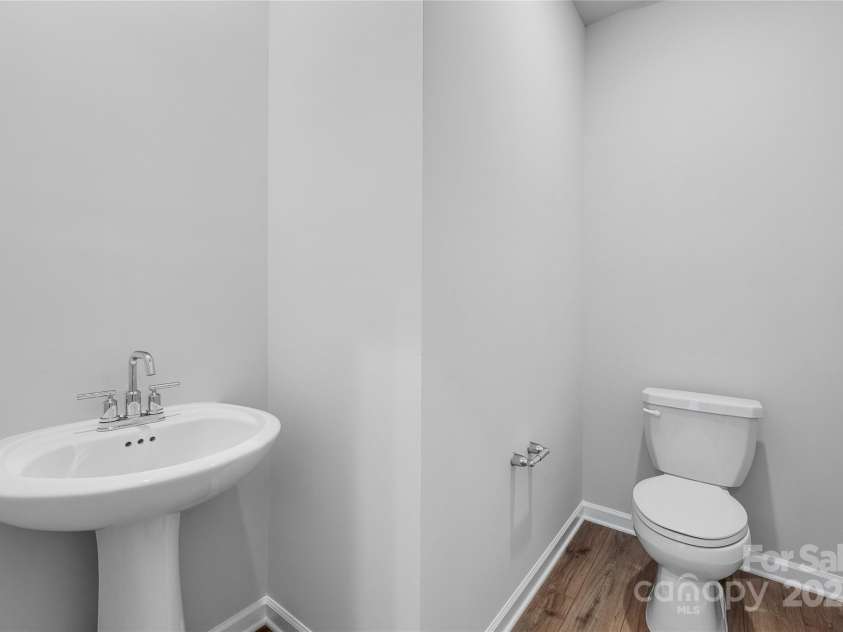 1613 Swallow Tail Drive, Belmont, NC 28012.  MLS# CAR4277394, YatesRealty ID 24821. 