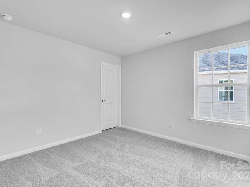 1613 Swallow Tail Drive, Belmont, NC 28012.  MLS# CAR4277394, YatesRealty ID 24821. 