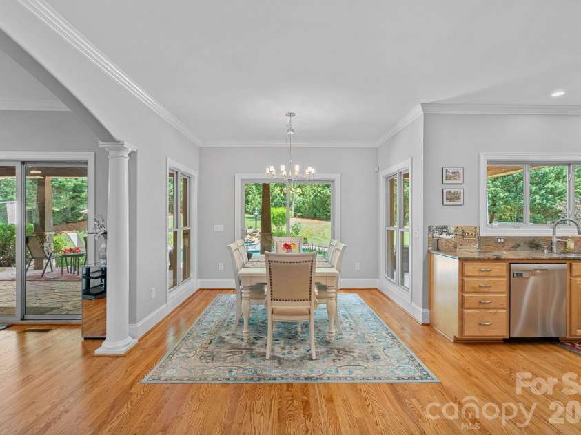 104 Timberside Drive, Davidson, NC 28036.  MLS# CAR4381791, YatesRealty ID 24822. 
