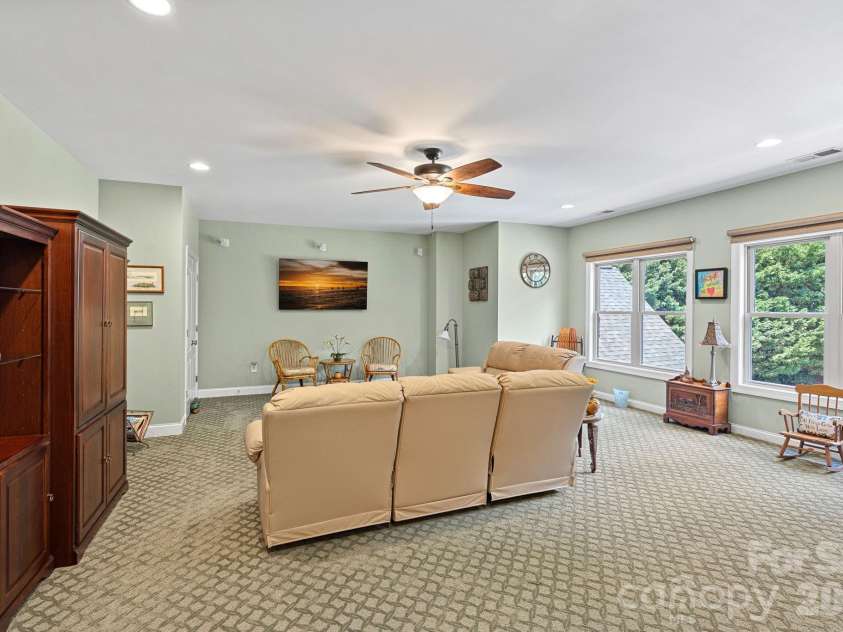 104 Timberside Drive, Davidson, NC 28036.  MLS# CAR4381791, YatesRealty ID 24822. 