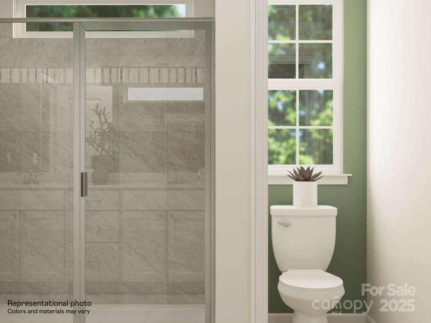 1616 Swallow Tail Drive, Cramerton, NC 28012.  MLS# CAR4277364, YatesRealty ID 24824. Owners Bath