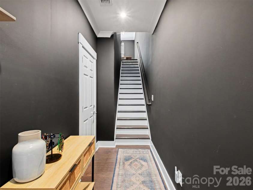 2011 Federation Court, Charlotte, NC 28205.  MLS# CAR4376038, YatesRealty ID 24825. 