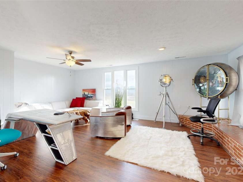 598 Miles View Drive, Mills River, NC 28759.  MLS# CAR4270895, YatesRealty ID 24825. 