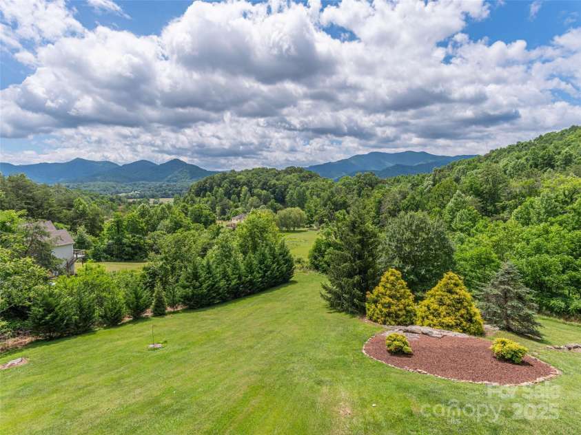 80 Feather Lane, Waynesville, NC 28786.  MLS# CAR4268349, YatesRealty ID 24826. 