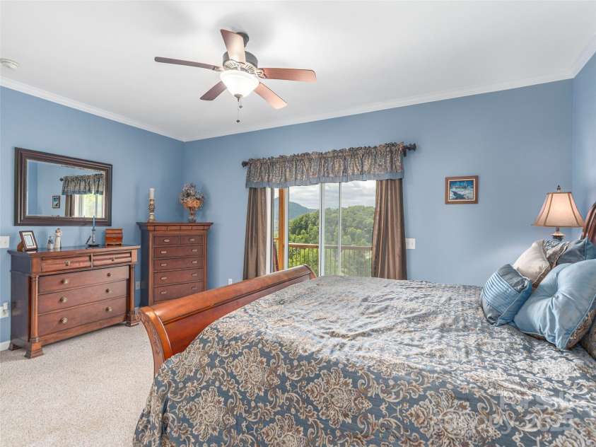 80 Feather Lane, Waynesville, NC 28786.  MLS# CAR4268349, YatesRealty ID 24826. 