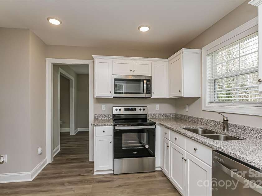 571 Westside Circle, China Grove, NC 28023.  MLS# CAR4213446, YatesRealty ID 24829. 