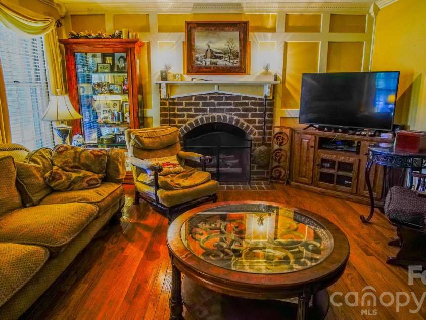 204 Old Stagecoach Road, Lawndale, NC 28090.  MLS# CAR4384627, YatesRealty ID 24830. 
