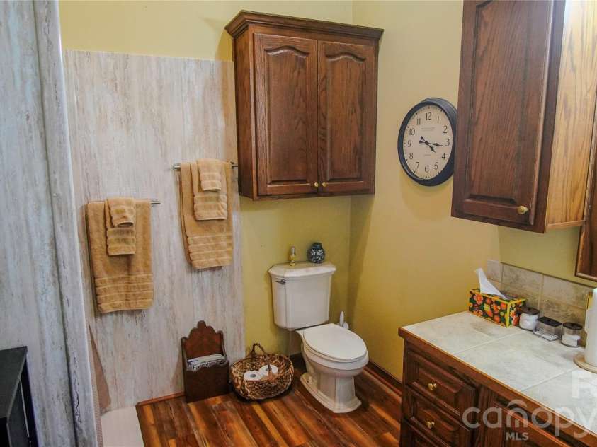 204 Old Stagecoach Road, Lawndale, NC 28090.  MLS# CAR4384627, YatesRealty ID 24830. Primary Bath