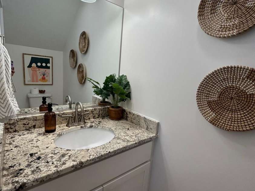 24 Wheeler Road, Weaverville, NC 28787.  MLS# CAR4252449, YatesRealty ID 24830. Half Bath on Main