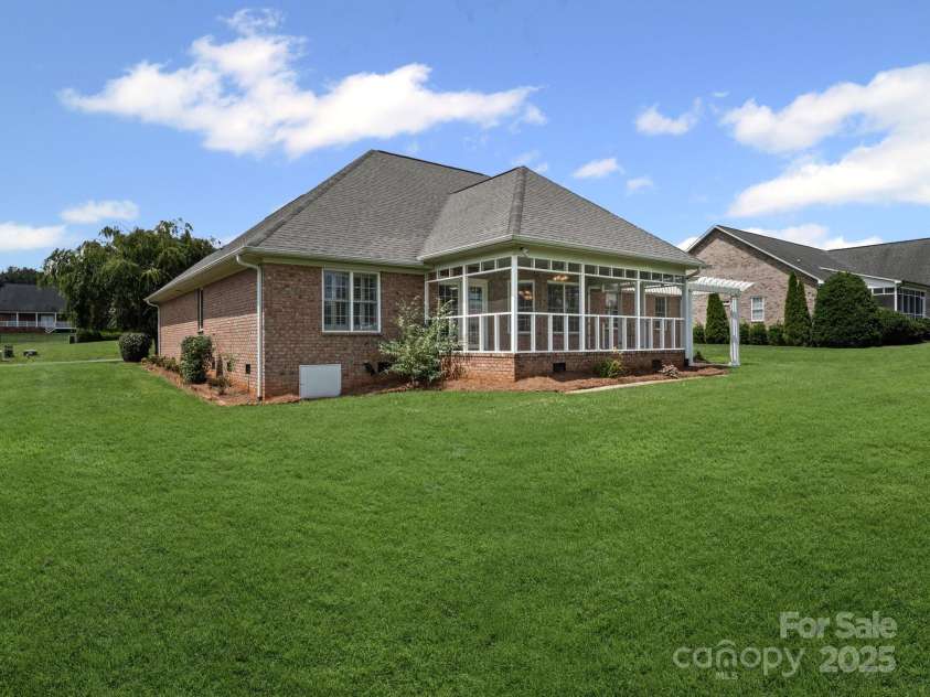 2872 Wheat Field Court, Lincolnton, NC 28092.  MLS# CAR4271500, YatesRealty ID 24831. BACK
