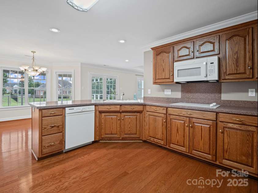 2872 Wheat Field Court, Lincolnton, NC 28092.  MLS# CAR4271500, YatesRealty ID 24831. KITCHEN