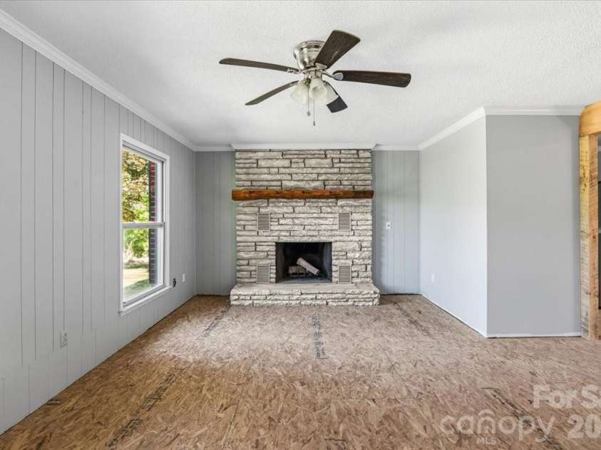 14 Jack Sullins Road, Spruce Pine, NC 28777.  MLS# CAR4380242, YatesRealty ID 24833. 