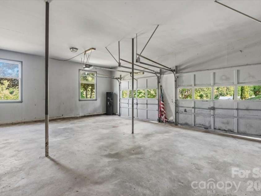 14 Jack Sullins Road, Spruce Pine, NC 28777.  MLS# CAR4380242, YatesRealty ID 24833. 