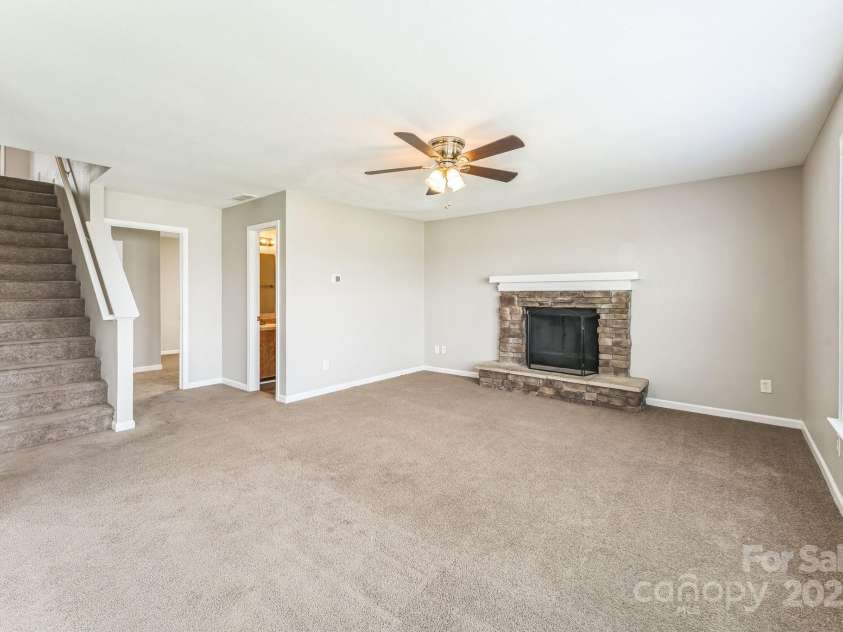 673 Shellbark Drive, Concord, NC 28025.  MLS# CAR4264704, YatesRealty ID 24835. 