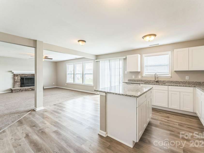 673 Shellbark Drive, Concord, NC 28025.  MLS# CAR4264704, YatesRealty ID 24835. 