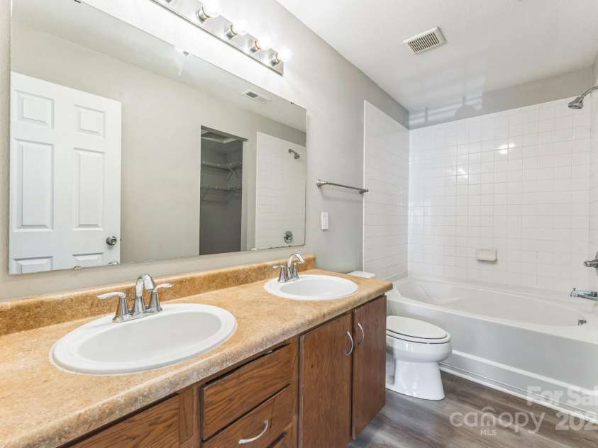 673 Shellbark Drive, Concord, NC 28025.  MLS# CAR4264704, YatesRealty ID 24835. 