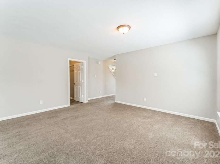 673 Shellbark Drive, Concord, NC 28025.  MLS# CAR4264704, YatesRealty ID 24835. 