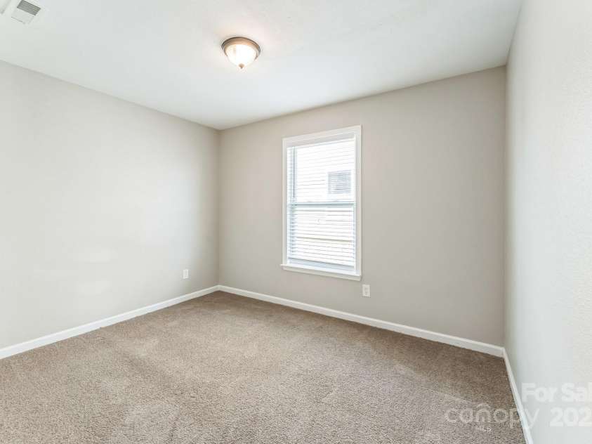673 Shellbark Drive, Concord, NC 28025.  MLS# CAR4264704, YatesRealty ID 24835. 