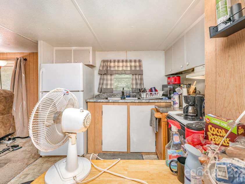 5239 Lineberger Road, Stanley, NC 28164.  MLS# CAR4268968, YatesRealty ID 24836. 