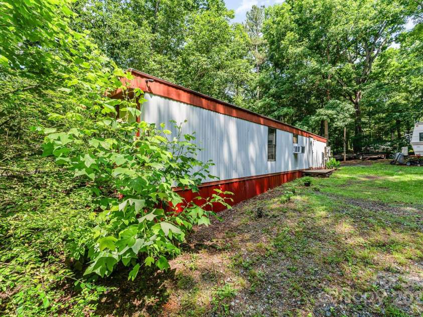 5239 Lineberger Road, Stanley, NC 28164.  MLS# CAR4268968, YatesRealty ID 24836. 