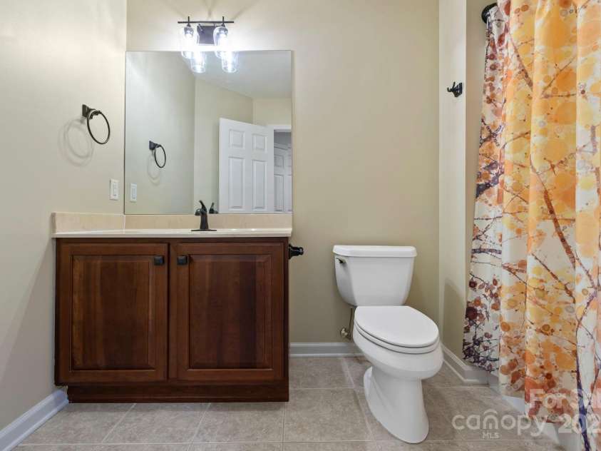 241 Fairway View Drive, Etowah, NC 28729.  MLS# CAR4304614, YatesRealty ID 2484. Full Bath