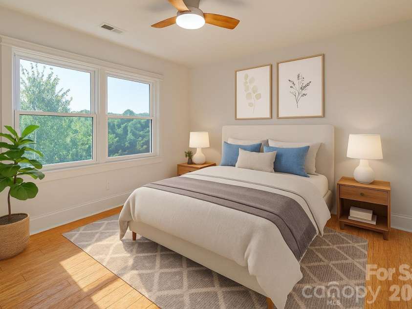 60 Sunrise Drive, Asheville, NC 28806.  MLS# CAR4300422, YatesRealty ID 2484. Virtually Staged