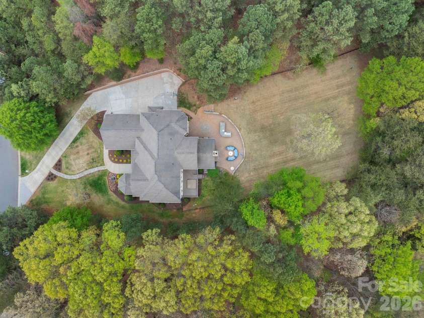 4017 Beechwood Spring Lane, Belmont, NC 28012.  MLS# CAR4364266, YatesRealty ID 24840. 