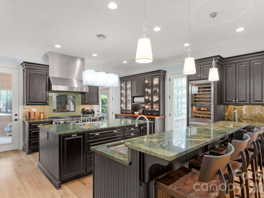 4017 Beechwood Spring Lane, Belmont, NC 28012.  MLS# CAR4364266, YatesRealty ID 24840. 