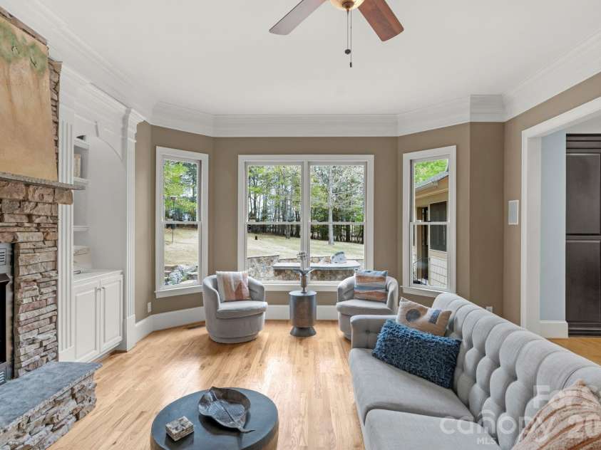 4017 Beechwood Spring Lane, Belmont, NC 28012.  MLS# CAR4364266, YatesRealty ID 24840. 