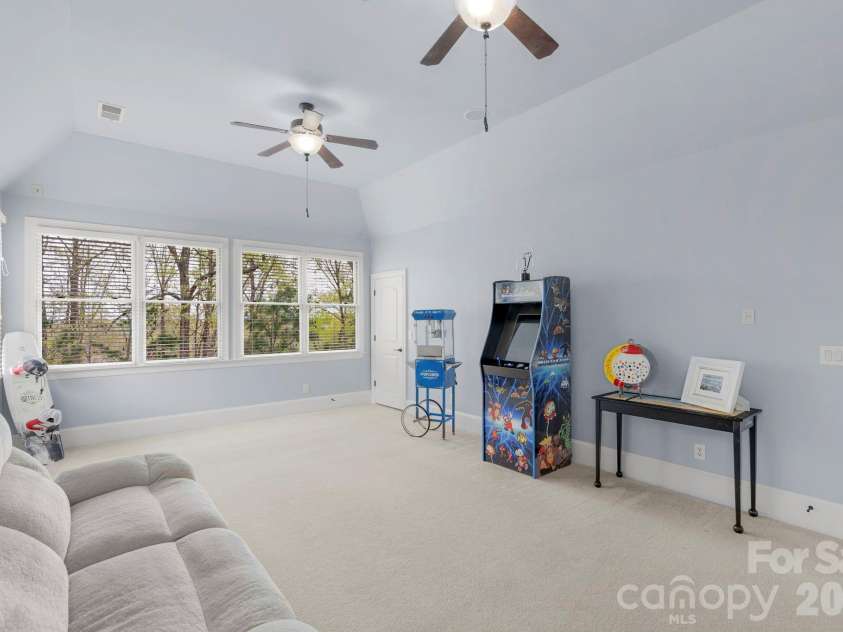 4017 Beechwood Spring Lane, Belmont, NC 28012.  MLS# CAR4364266, YatesRealty ID 24840. BONUS/5TH BEDROOM