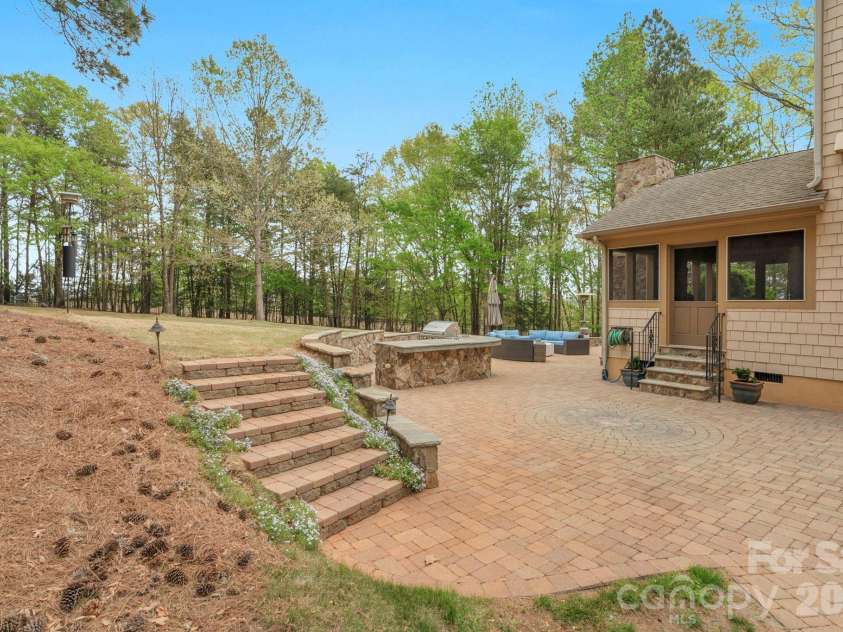4017 Beechwood Spring Lane, Belmont, NC 28012.  MLS# CAR4364266, YatesRealty ID 24840. BRICK PAVER BACK PATIO AREA