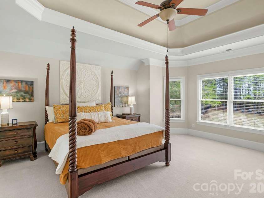 4017 Beechwood Spring Lane, Belmont, NC 28012.  MLS# CAR4364266, YatesRealty ID 24840. PRIMARY BEDROOM 