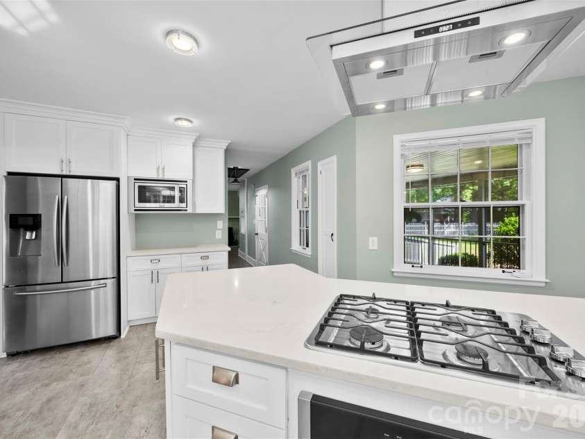 1314 Park Lane, Gastonia, NC 28052.  MLS# CAR4379473, YatesRealty ID 24841. 