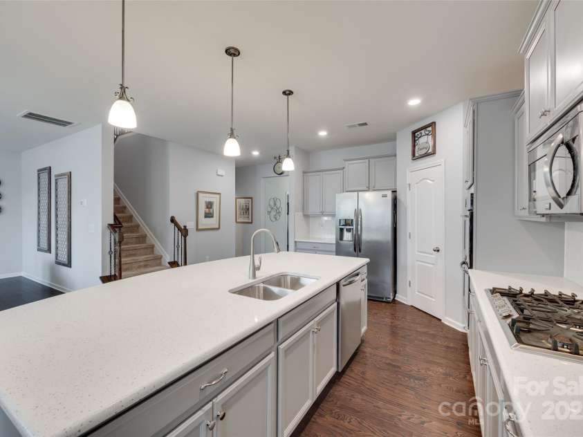 230 Yale Place, Fort Mill, SC 29707.  MLS# CAR4269084, YatesRealty ID 24841. 