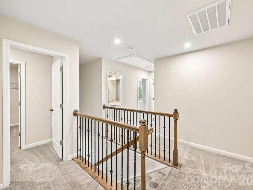 1325 Southern Sugar Drive, Charlotte, NC 28262.  MLS# CAR4381363, YatesRealty ID 24842. 