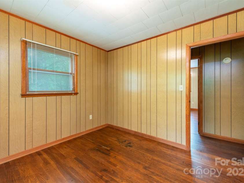 1788 Blue Rock Road, Burnsville, NC 28714.  MLS# CAR4263803, YatesRealty ID 24843. 