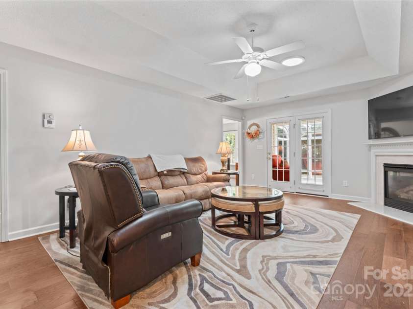 210 Oak Village Parkway, Mooresville, NC 28117.  MLS# CAR4273395, YatesRealty ID 24844. 