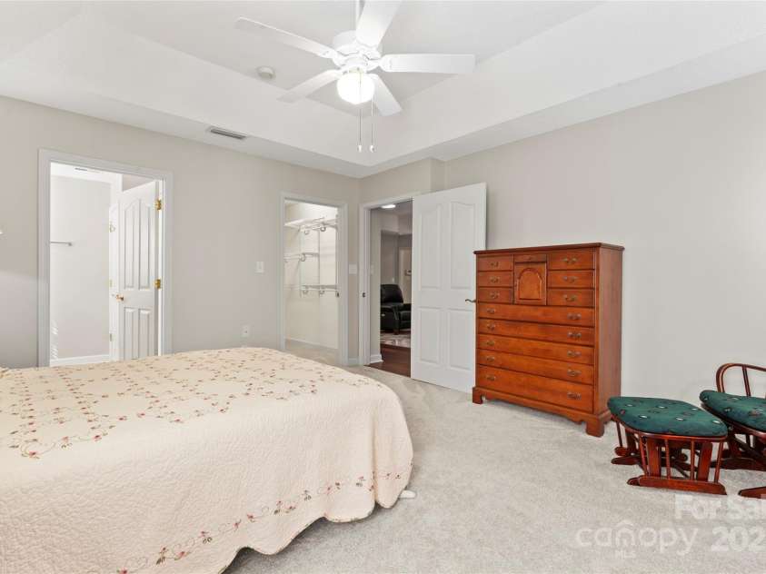 210 Oak Village Parkway, Mooresville, NC 28117.  MLS# CAR4273395, YatesRealty ID 24844. 