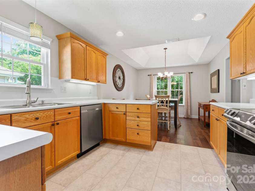 210 Oak Village Parkway, Mooresville, NC 28117.  MLS# CAR4273395, YatesRealty ID 24844. 