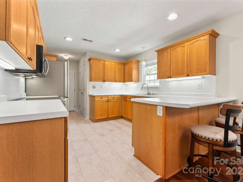 210 Oak Village Parkway, Mooresville, NC 28117.  MLS# CAR4273395, YatesRealty ID 24844. 