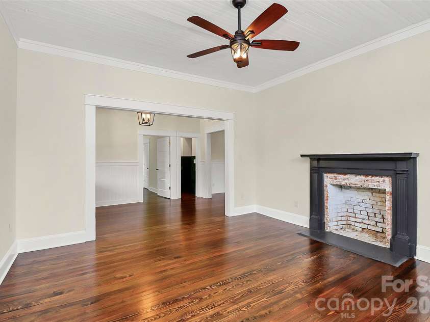 604 Ferguson Ridge Road, Gastonia, NC 28052.  MLS# CAR4374772, YatesRealty ID 24844. 