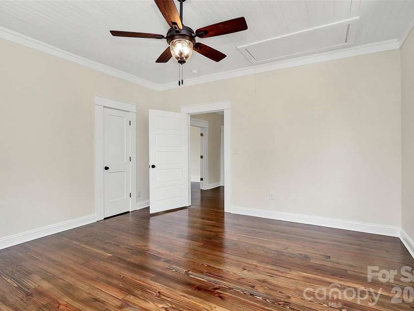 604 Ferguson Ridge Road, Gastonia, NC 28052.  MLS# CAR4374772, YatesRealty ID 24844. 