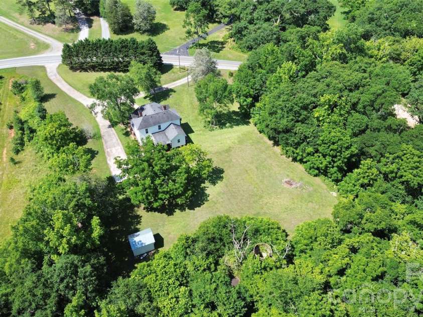 604 Ferguson Ridge Road, Gastonia, NC 28052.  MLS# CAR4374772, YatesRealty ID 24844. 