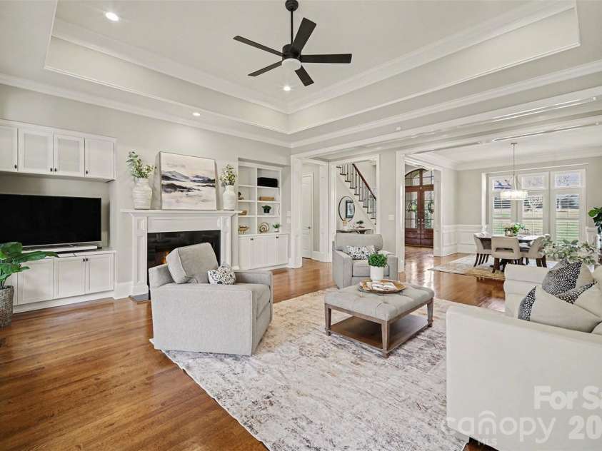 401 Wingfoot Drive, Waxhaw, NC 28173.  MLS# CAR4350790, YatesRealty ID 24847. 