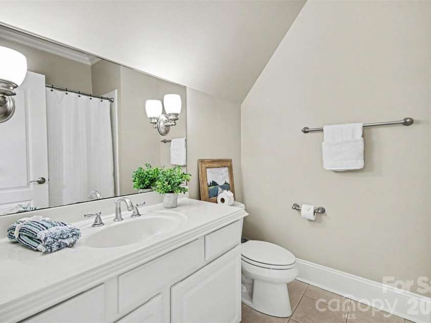 401 Wingfoot Drive, Waxhaw, NC 28173.  MLS# CAR4350790, YatesRealty ID 24847. 